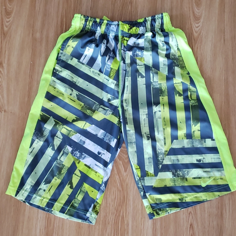 Nike boys Athletic shorts